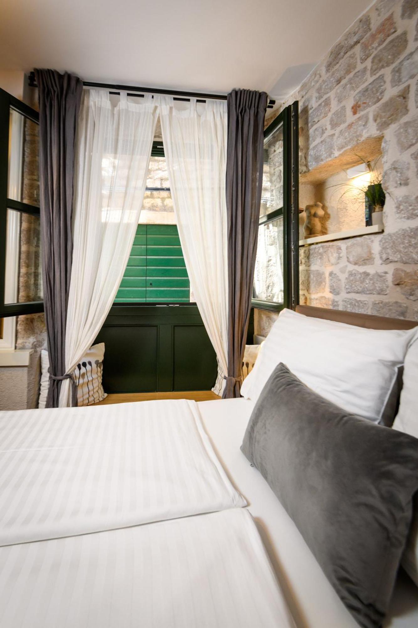 Fenice Palace Sibenik Exterior photo